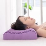 cet oreiller en memoire de forme pour un soutien cervical optimal 447 1